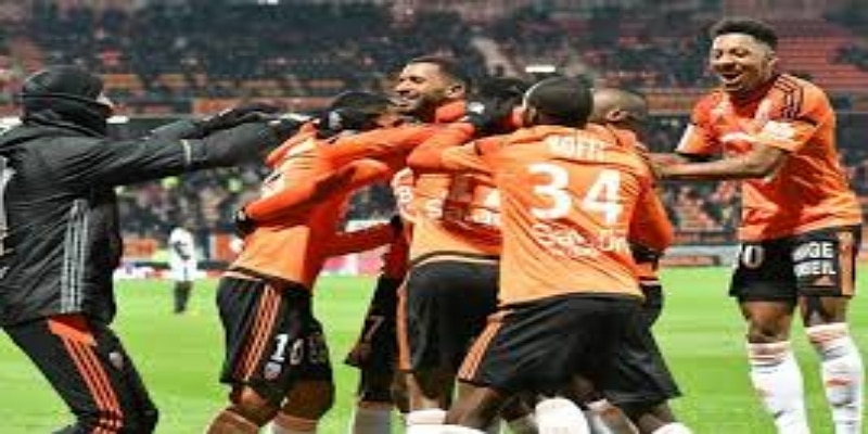 卫冕冠军强势反弹：儒尼尼奥统治比赛全程-天博体育