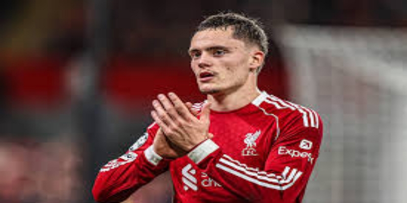 天博体育中场与防守组合的战术协同- 天博体育