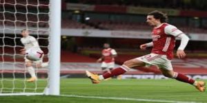 攻防一体的现代边卫标杆-天博体育