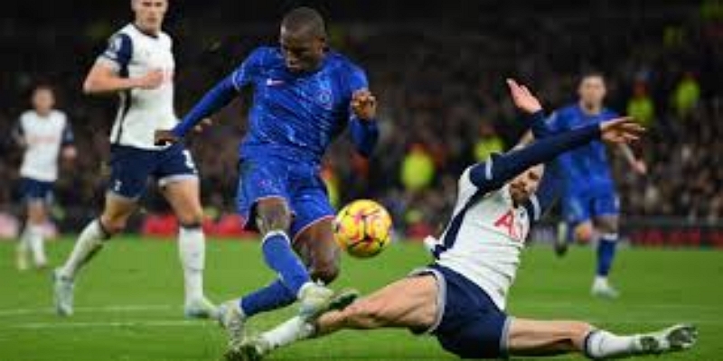 球员表现全面解析-天博体育