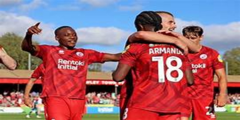 从降级边缘到温布利冠军：Crawley Town的赛季蜕变-天博体育